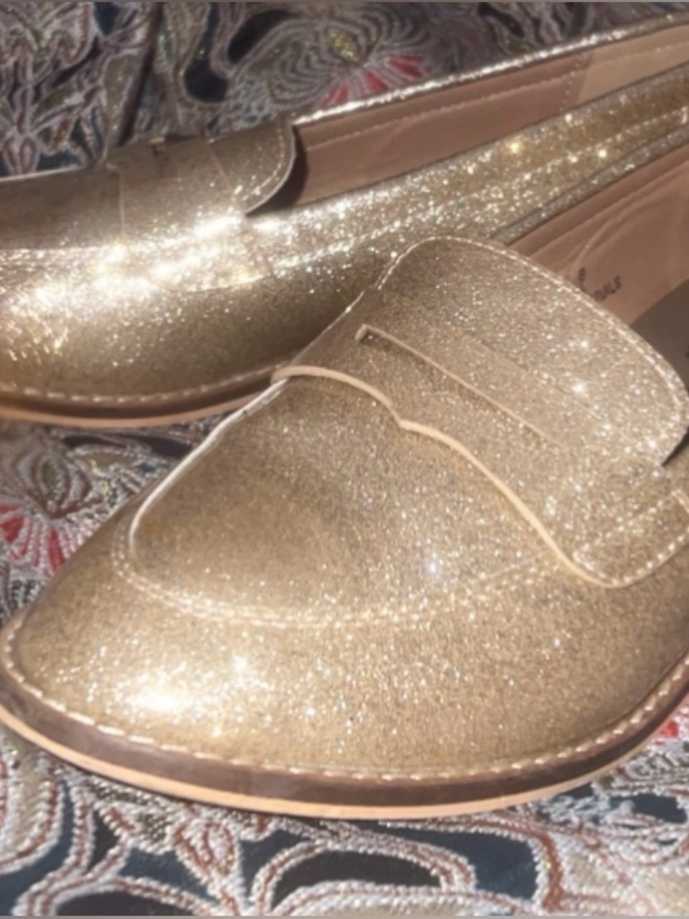 🌟 Women's < Hey Girl By Corkey’s > Glitter Slip-On Loafers in Gold Sz 6🌟